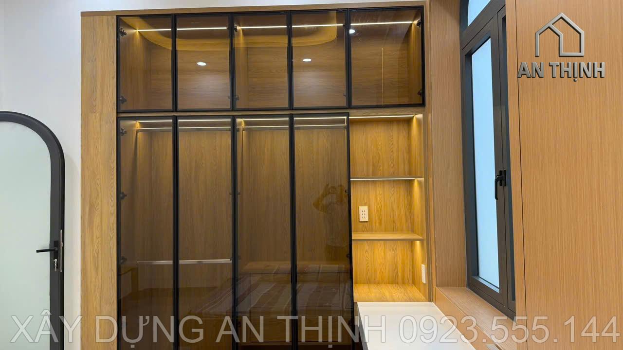99bcc2f8bd2a0874513b188-1